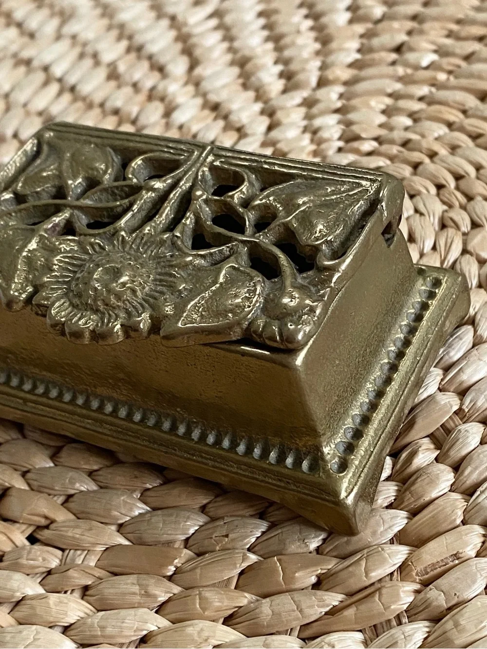 Vtg Stamp Box Ornate Art Nouveau Sunflower Brass Trinket Case Hinged Lid